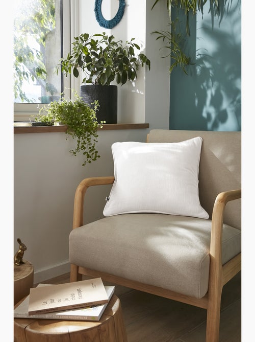 Coussin déhoussable GAIA Gaze de coton avec passepoil élégant - Kiabi Coussin déhoussable GAIA Gaze de coton avec passepoil élégant - Kiabi