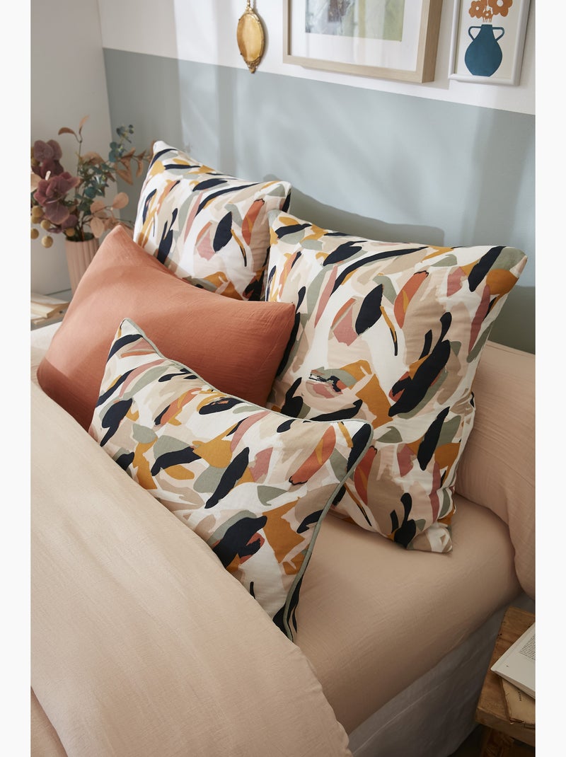 Coussin déhoussable – Gaze de coton imprimée JULIA – Passepoil contrasté Rose - Kiabi