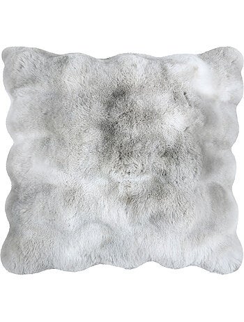 Coussin déhoussable imitation fourrure