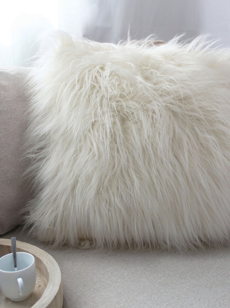 Coussin déhoussable imitation fourrure  long poil Blanc - Kiabi