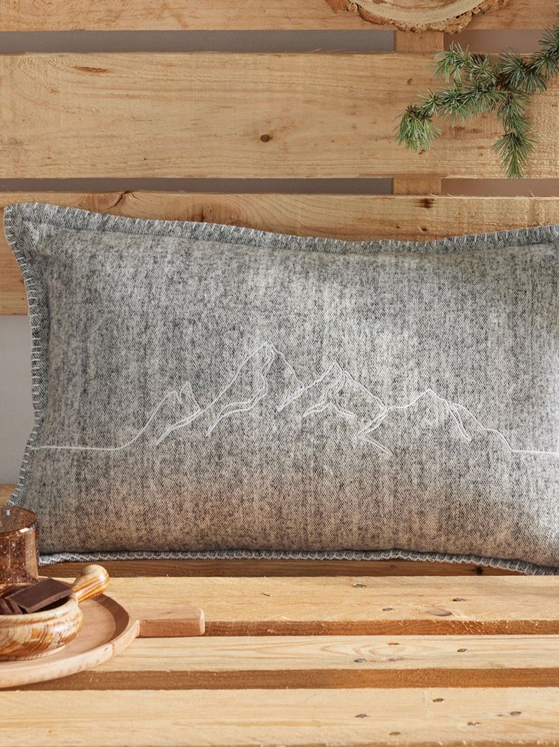 Coussin déhoussable rectangulaire brodé en flanelle HORS PISTE Gris - Kiabi