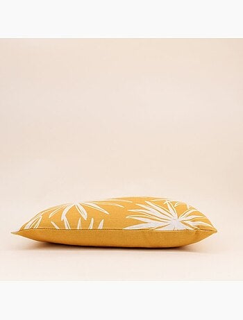 Coussin déperlant & anti uv fleuri jaune 50x30cm