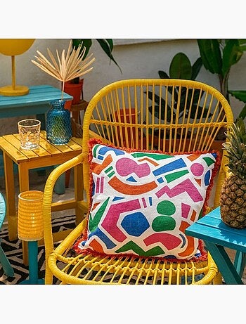 Coussin déperlant et anti uv motifs géométriques multicolores 40x40cm