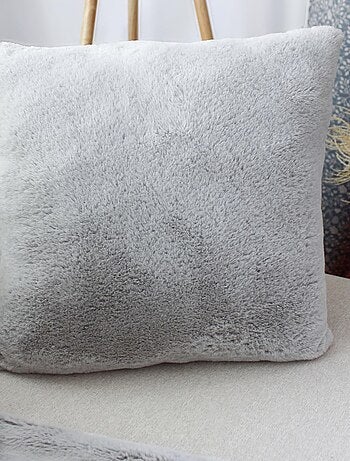 Coussin effet fourrure 40x40cm