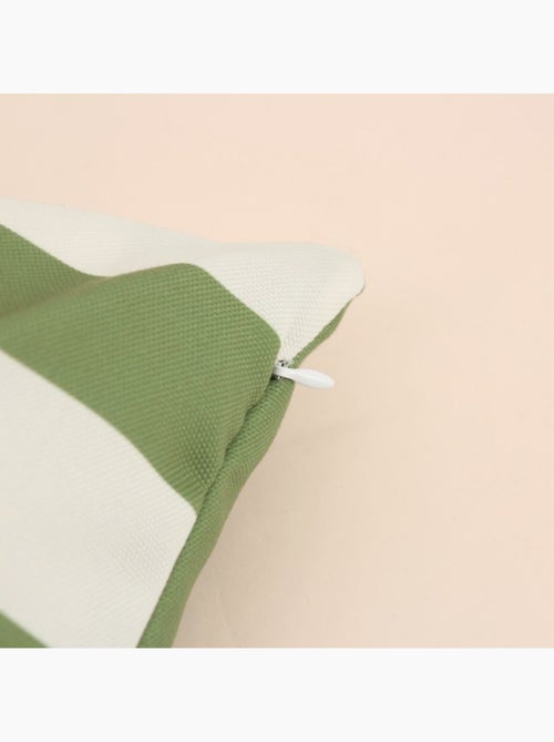 Coussin effet lin déperlant rayé vert, blanc 30x50cm - Kiabi