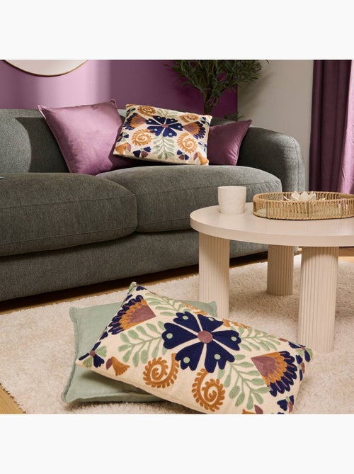 Coussin en coton brodé déhoussable HARY - Kiabi