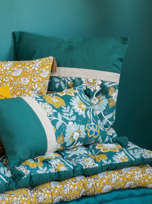 Coussin en coton INDIANA à pompons 'Deko&co' - Kiabi