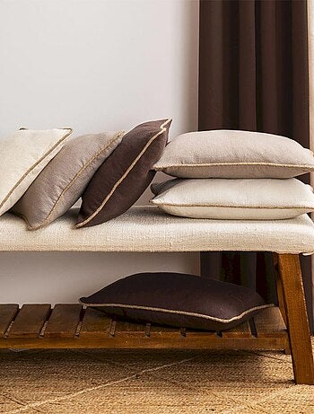 Coussin en coton recyclé avec piping jute 'Deko&co'