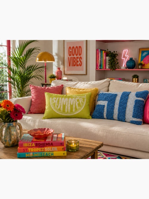 Coussin en coton tufte poppy colors - Kiabi Coussin en coton tufte poppy colors - Kiabi