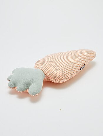 Coussin en forme de fruits et légumes - carotte