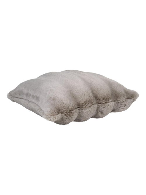 Coussin en fourrure artificielle beige 45 x 45 cm - House Nordic - Kiabi