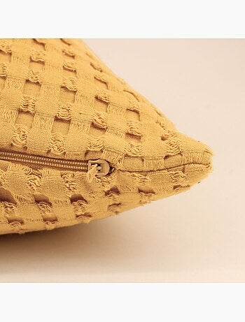 Coussin en tissu gauffré jaune 40x60cm