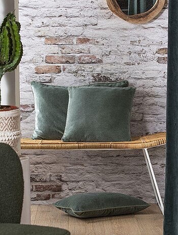 Coussin en velours avec contour perlé 'Deko&co'