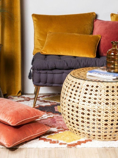 Coussin en velours avec contour perlé 'Deko&co' - Kiabi Coussin en velours avec contour perlé 'Deko&co' - Kiabi