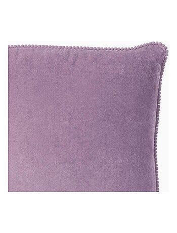 Coussin en velours avec contour perlé 'Deko&co'