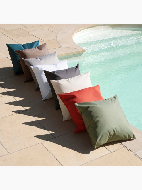 Coussin extérieur imperméable et déhoussable MINORQUE - Kiabi Coussin extérieur imperméable et déhoussable MINORQUE - Kiabi