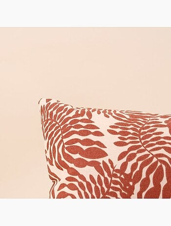 Coussin extérieur motif floral terracotta 30x50cm