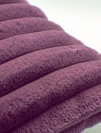 Coussin fausse fourrure côtelé ALBA 50x70