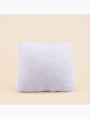Coussin fausse fourrure motif peau de bête 40x40cm