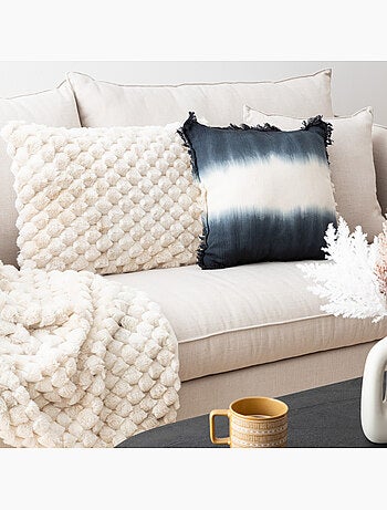 Coussin imitation fourrure ADRIEL