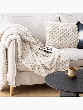 Coussin imitation fourrure ADRIEL