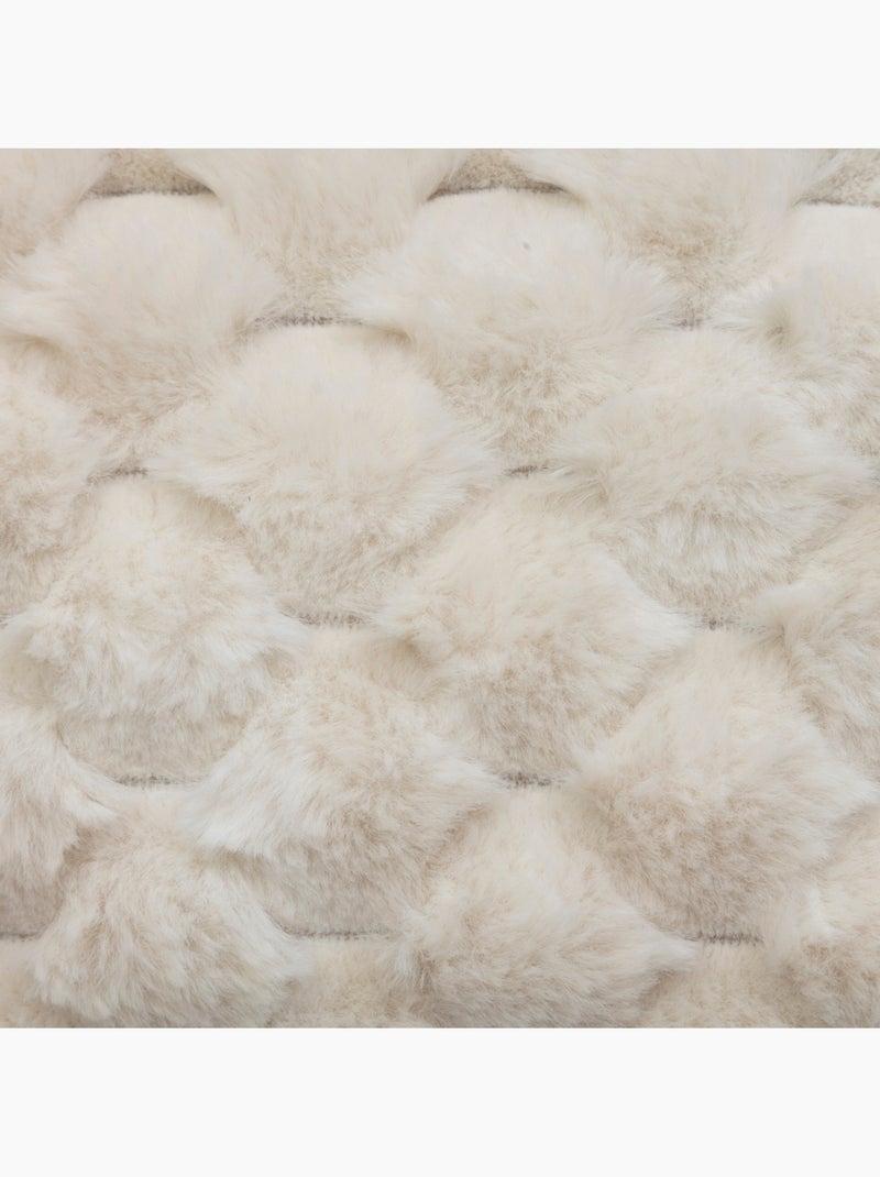 Coussin imitation fourrure ADRIEL Beige - Kiabi