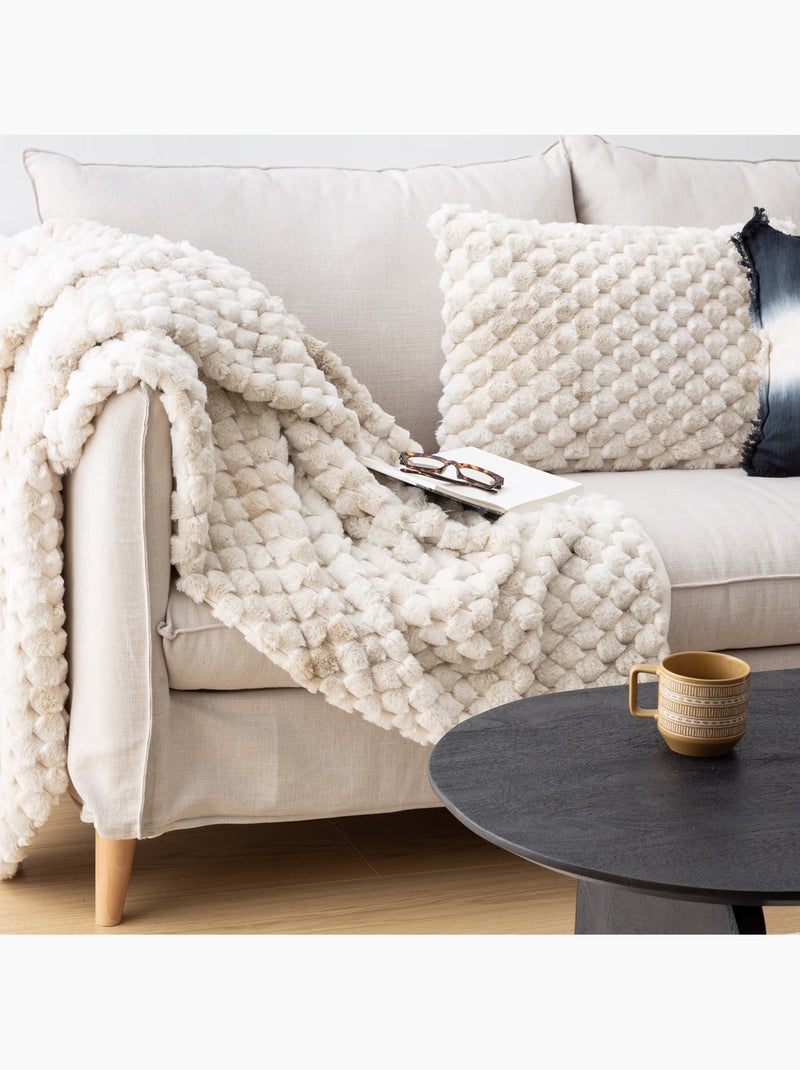 Coussin imitation fourrure ADRIEL Beige - Kiabi