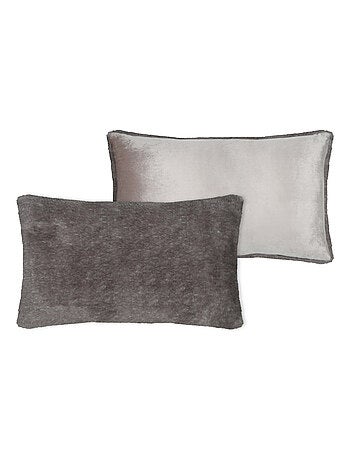 Coussin imitation fourrure ultra douce