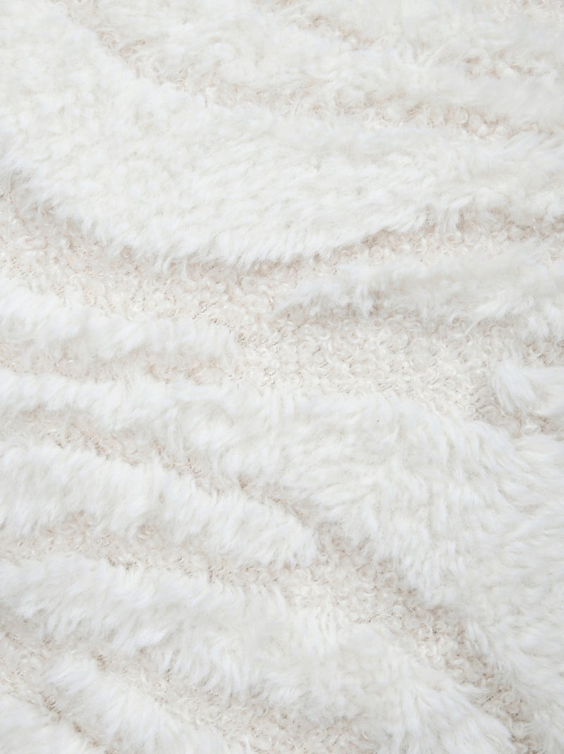 Coussin imitation fourrure vagues Ecru - Kiabi