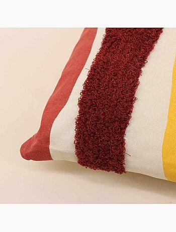 Coussin imprimé coloré et brodé bouclette 30x50cm