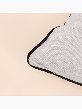 Coussin imprimé "&" noir et beige 45x45cm