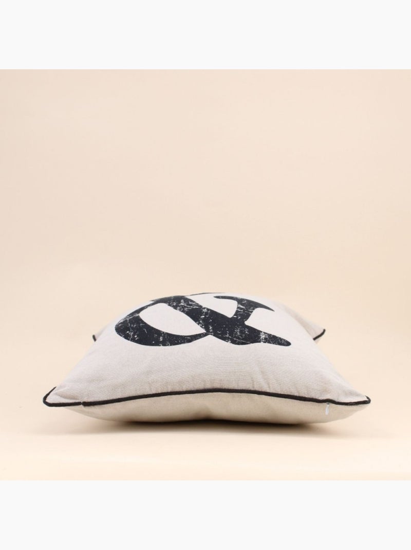 Coussin imprimé "&" noir et beige 45x45cm Beige - Kiabi