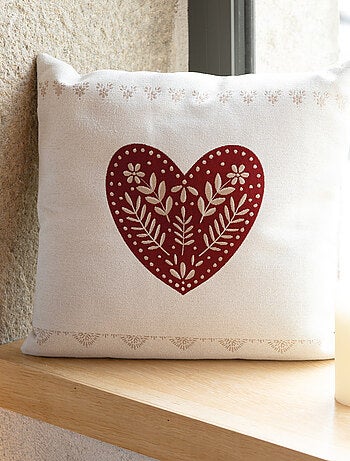 Coussin montagne cœur rouge
