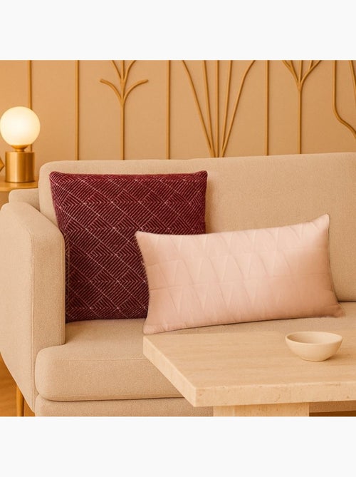 Coussin motifs géométriques bordeaux 40cm - Kiabi