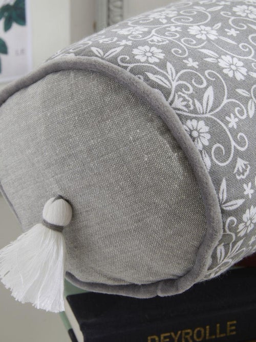 Coussin polochon déhoussable pompons 'CHARME' 'TODAY' - Kiabi