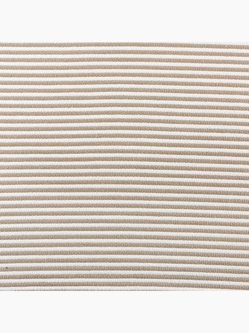 Coussin rayé à pompons Beige - Kiabi