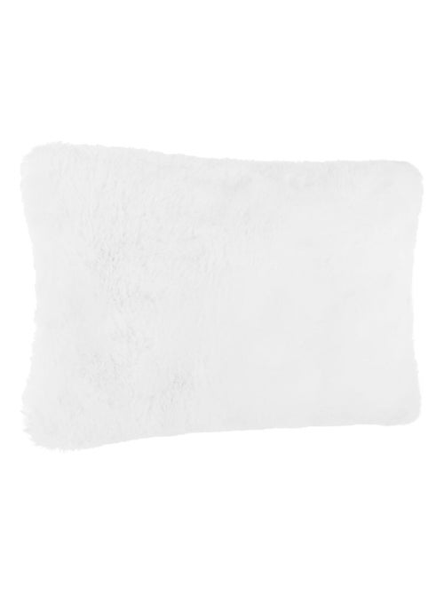 Coussin rectangulaire en fausse fourrure doux - Kiabi