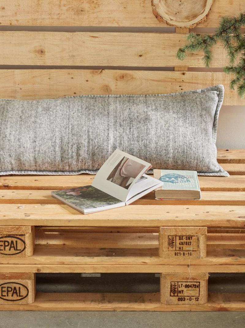 Coussin rectangulaire flanelle HORS PISTE Gris - Kiabi