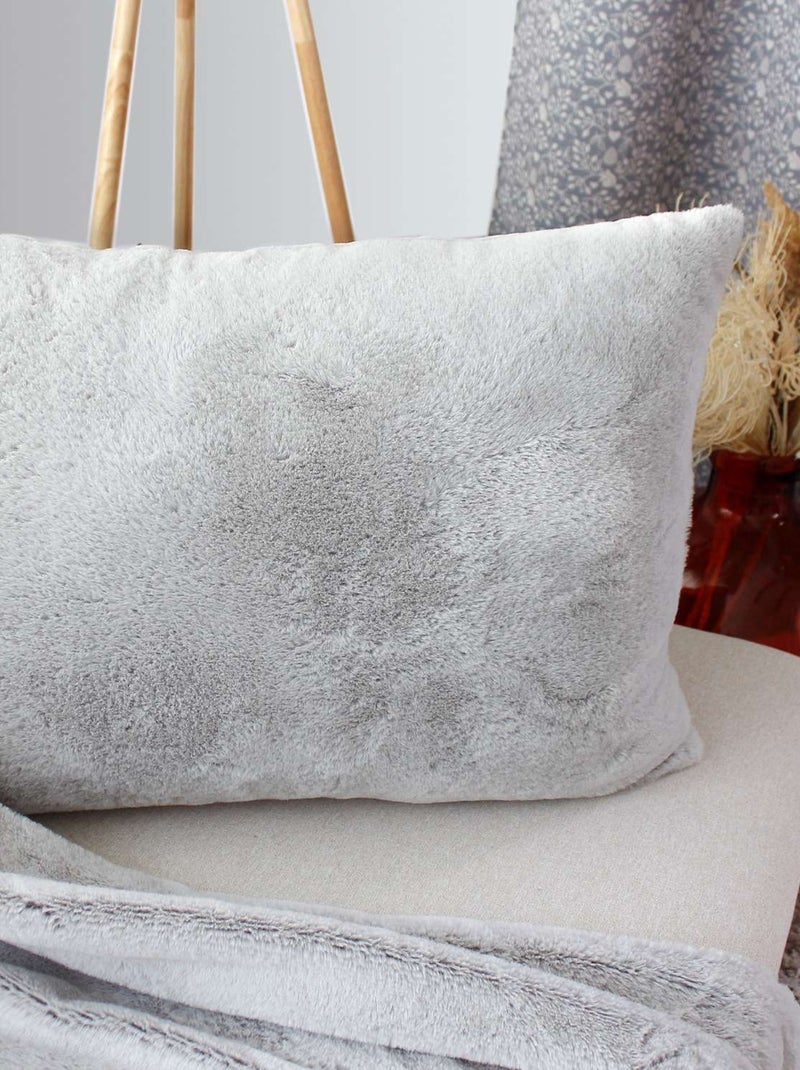 Coussin rectangulaire imitation fourrure AZURA Gris - Kiabi