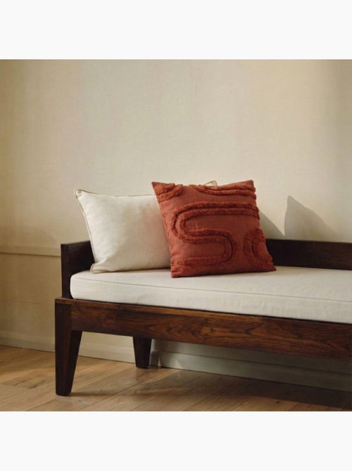 Coussin terracotta en relief 40x40cm - Kiabi Coussin terracotta en relief 40x40cm - Kiabi
