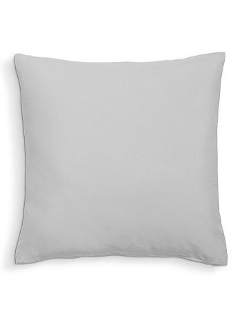 Product Couleur : blanc, zin, fushia,gris,rouge - Taille : TU, , ,,Habillement Maison / Maison / Déco textile / Coussin On met de la couleur dans son intérieur ! - Coussin uni déhoussable par zip - KIABI