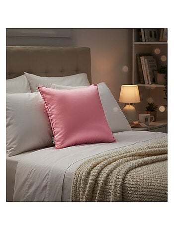 Coussin uni passepoil Corail