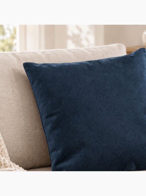 Coussin velours - effet peau de pêche - Kiabi Coussin velours - effet peau de pêche - Kiabi