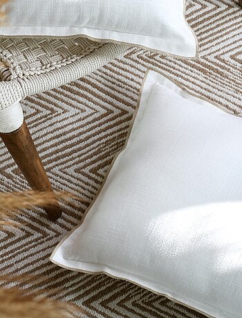 Coussin volant plat feston noir coton