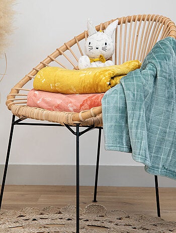 Couverture bébé à carreaux