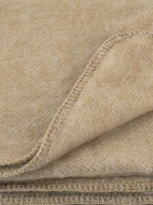 Couverture chaude laine et mohair - Kiabi Couverture chaude laine et mohair - Kiabi