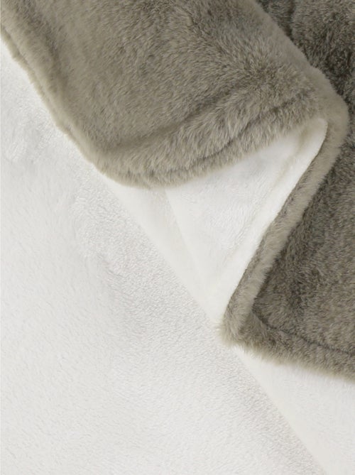 Couverture en fausse fourrure kaki 140x200 cm Noukie's - Kiabi