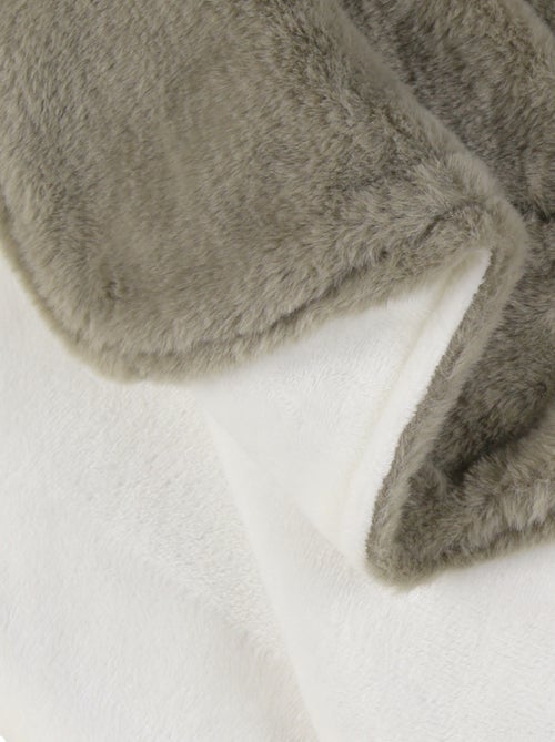 Couverture en fausse fourrure kaki 75x100 cm Noukie's - Kiabi