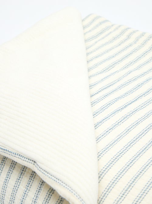 Couverture en gaze de coton réversible en velours - Kiabi Home - Kiabi