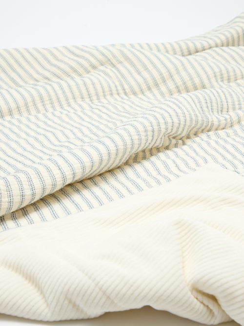 Couverture en gaze de coton réversible en velours - Kiabi Home - Kiabi